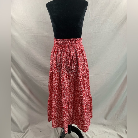 Red Boho Floral Print Tiered Ruched Skirt - Picture 8 of 10